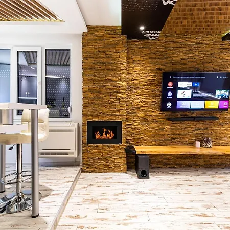 아파트 Modern 1bd Flat With A Parking Near The Centre By Flat Mаnager