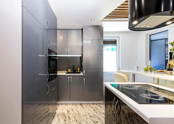 Apartament Modern 1bd Flat With A Parking Near The Centre By Flat Mаnager Płowdiw