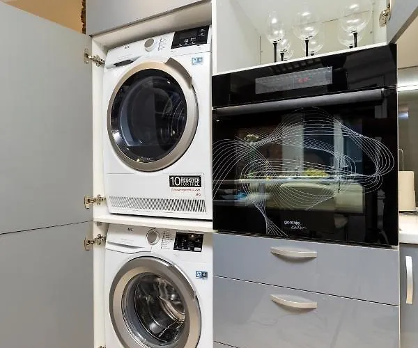 Apartament Modern 1bd Flat With A Parking Near The Centre By Flat Mаnager *